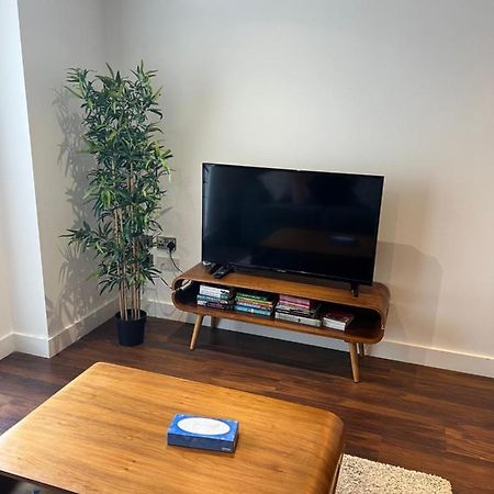Stunning Manchester City Centre Apartment! Ideal For Small Groups Ngoại thất bức ảnh