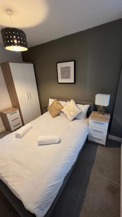 Stunning Manchester City Centre Apartment! Ideal For Small Groups Ngoại thất bức ảnh